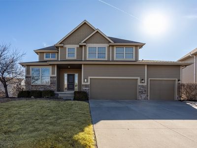 15000 Bryn Mawr Dr, Clive, IA, 50325