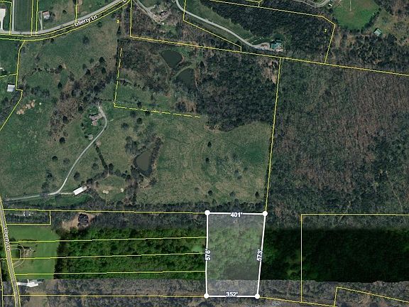 4th image of 2045 Liberty Ln
