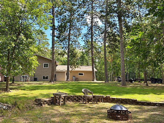 3rd image of 16939 Dogwood Rd