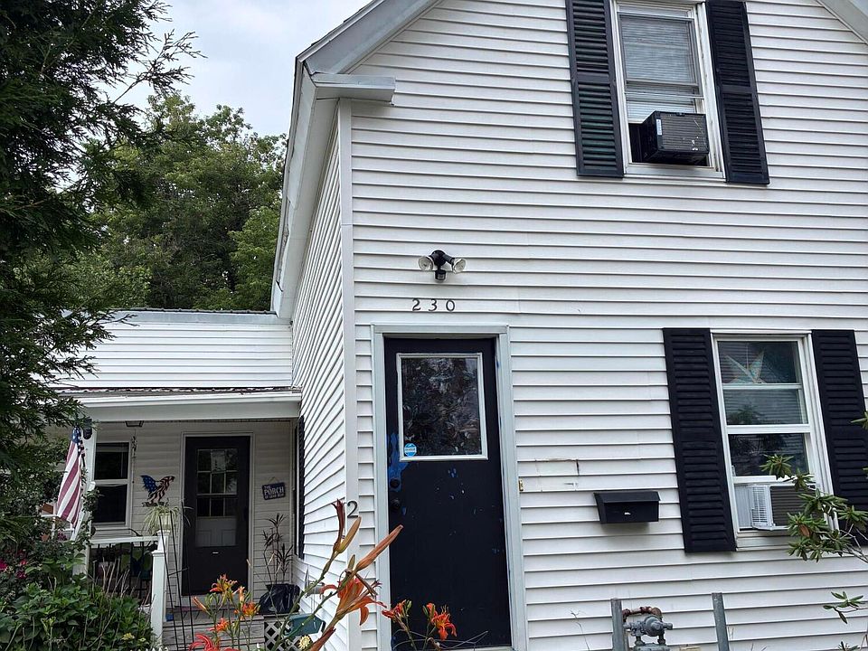 1st image of 230 Oak Street