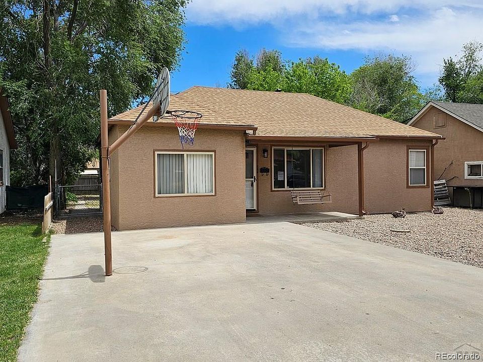 1st image of 634 Acero Avenue