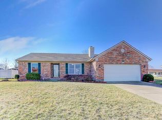 3404 Magnolia Dr, Troy, OH