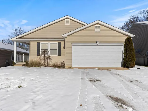 1123 Liberty Xing, Herculaneum, MO 63048