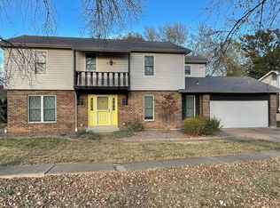 5127 Olde Silver Pl, Saint Louis, MO