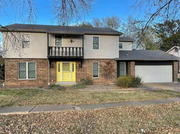 5127 Olde Silver Pl, Saint Louis, MO 63128