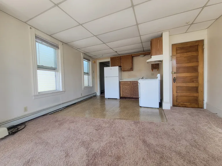 303 Bay St #5 — Photo 4