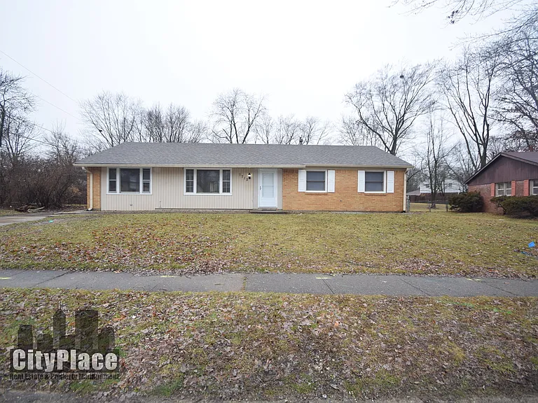 1712 Arley Dr — Photo 2