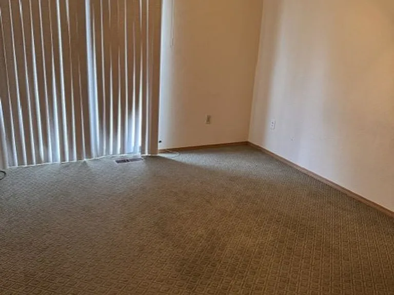 2219 Aztec Dr — Photo 5