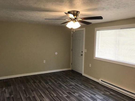 3rd image of 1809 E Carol St #1