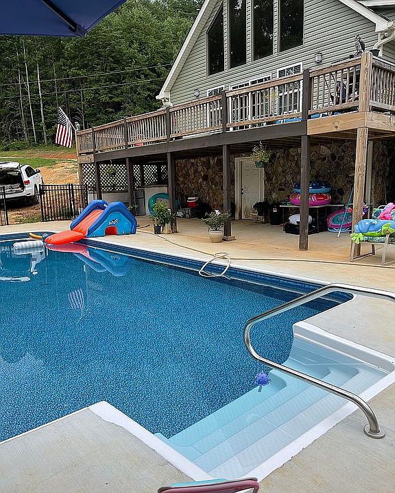 1st image of 540 E Nickajack Rd