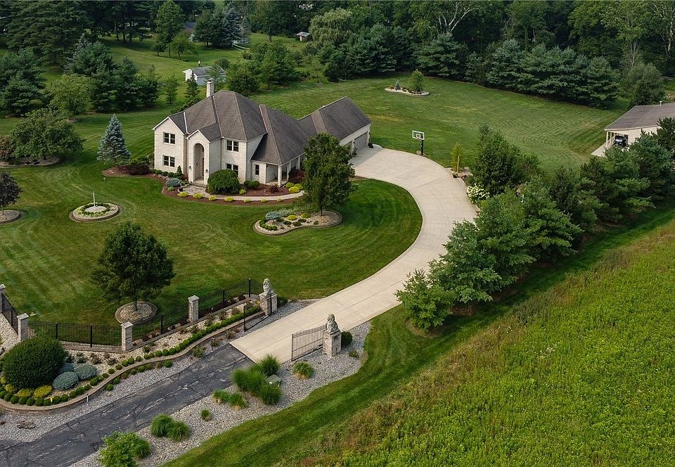 19924 Ridge Rd, North Royalton, OH 44133 Zillow