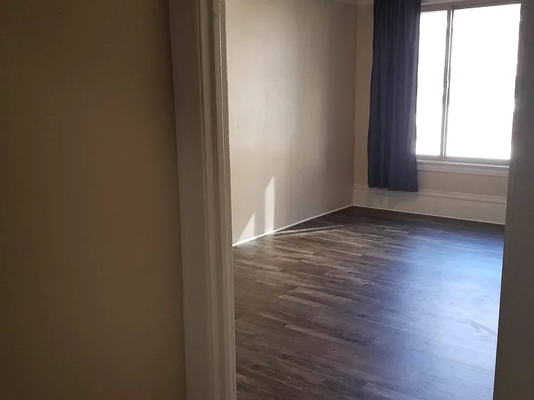 1209 Bush St #5 — Photo 1