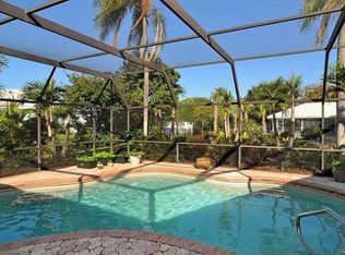 400 Waterside Ln, Nokomis, FL 34275