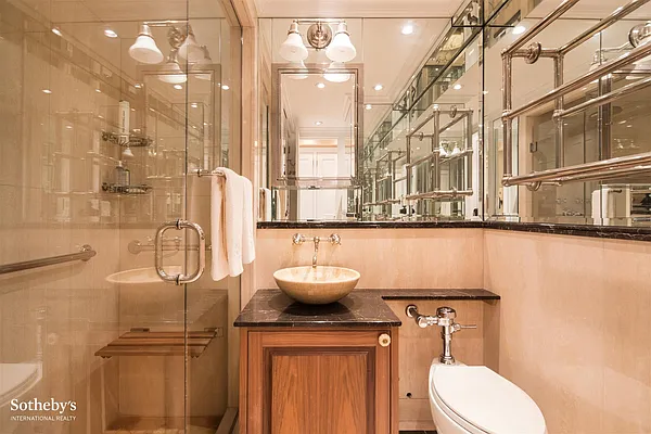 Sold by Sotheby's International Realty | media 9