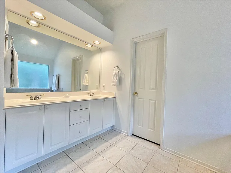 11 Dalea Pl — Photo 36