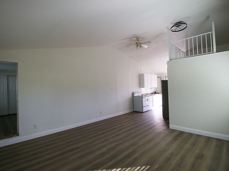 1st image of 32135 Hook Ln #A