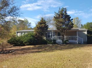 1140 Dunn Rd SE, Silver Creek, GA 30173