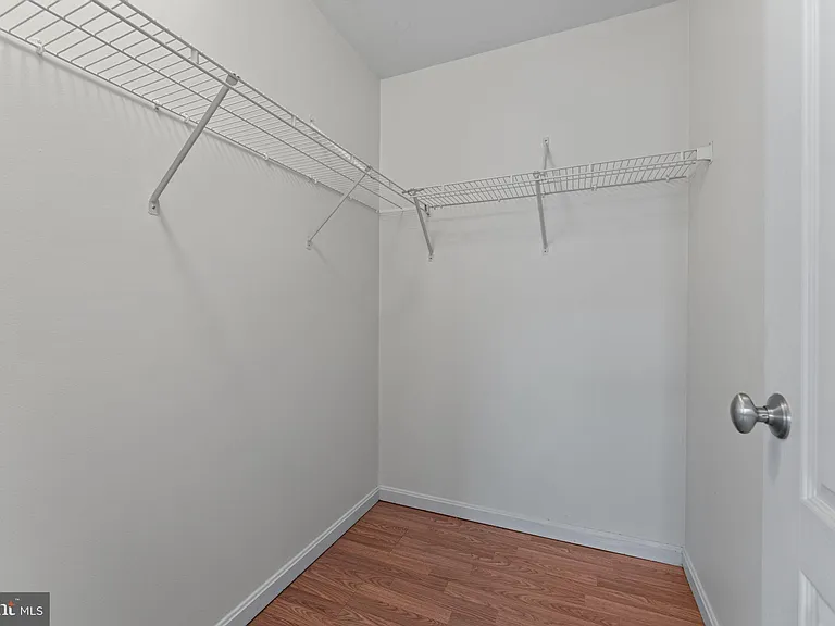 702 Anoosh Ct — Photo 21
