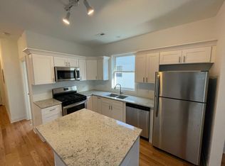 1506 N Hudson Ave #CH2, Chicago, IL 60610