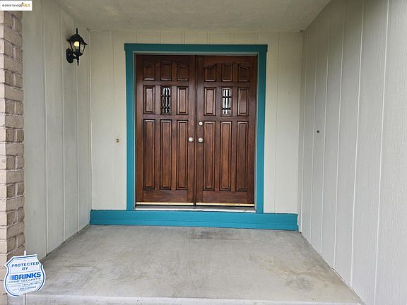 2nd image of 2301 Wildwood Ct