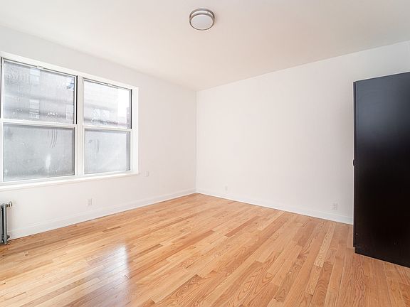 3rd image of 22-68 27th St #1AB