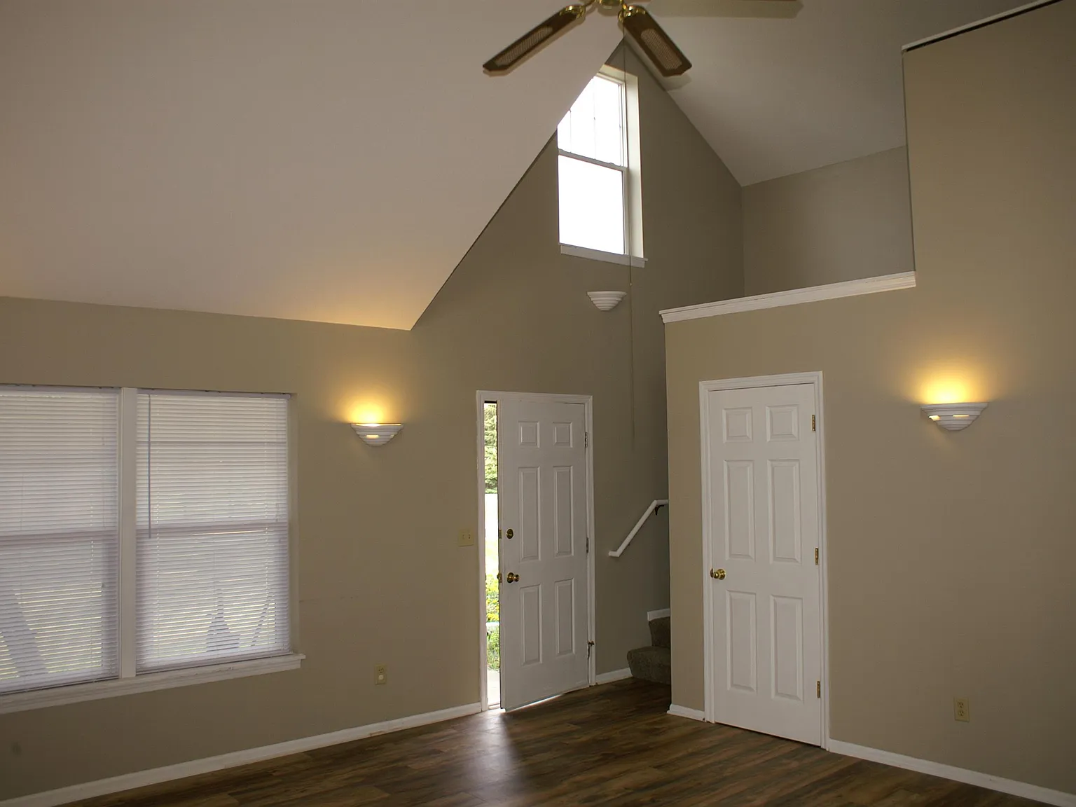 680 Circle Pine Drive - A — Photo 4