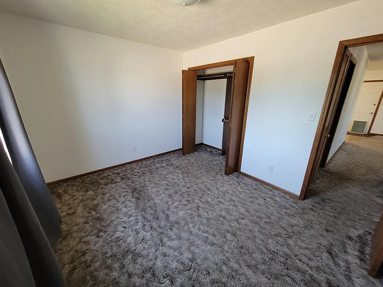 1620 E G St #6 — Photo 11