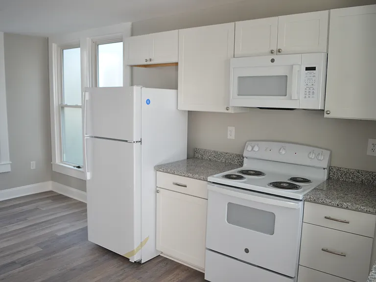 600 Maryland Ave #1 — Photo 10