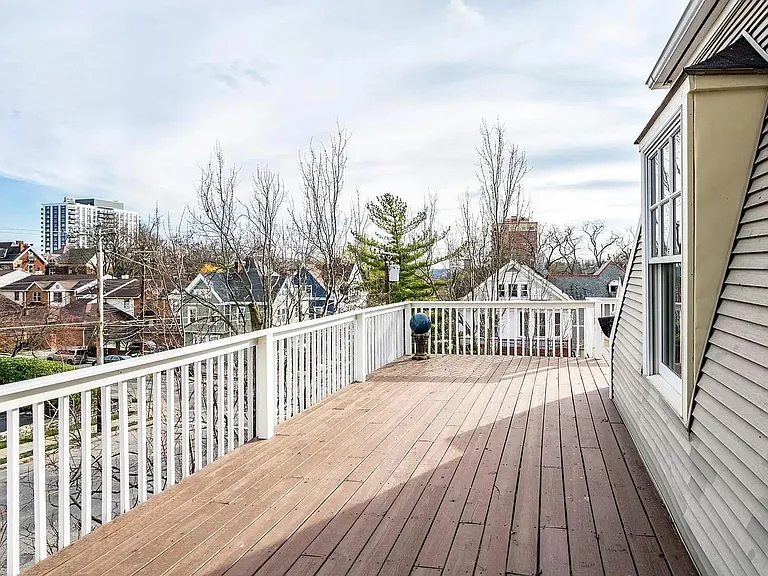 2303 Kemper Ln #1 — Photo 16