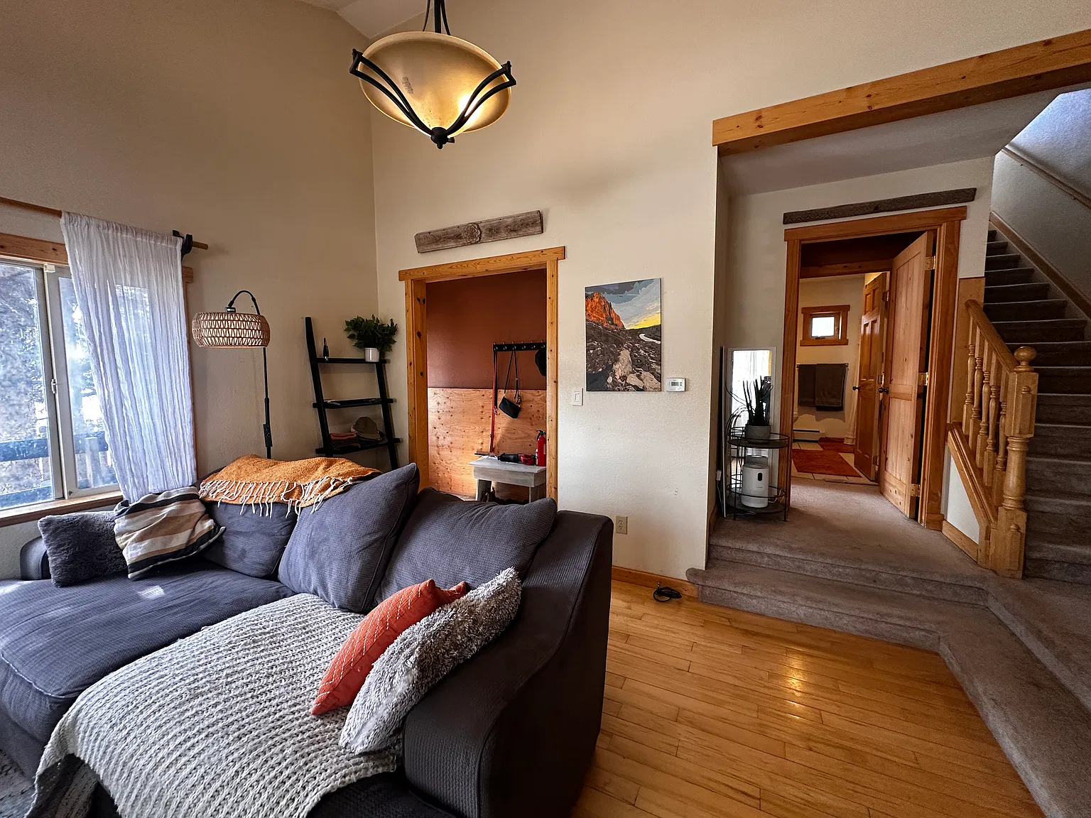 2 bed, 1098 sqft, $2,600 — Photo 2