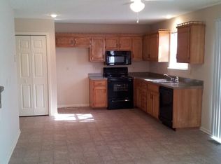 15925 W 83rd Ter, Lenexa, KS 66219