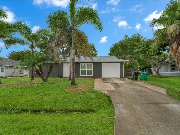 1718 SW McAllister Ln, Port Saint Lucie, FL 34953