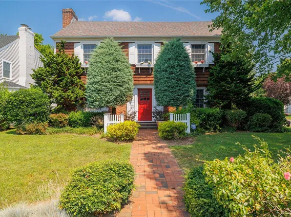 180 Cherry Street, Woodmere, NY 11598