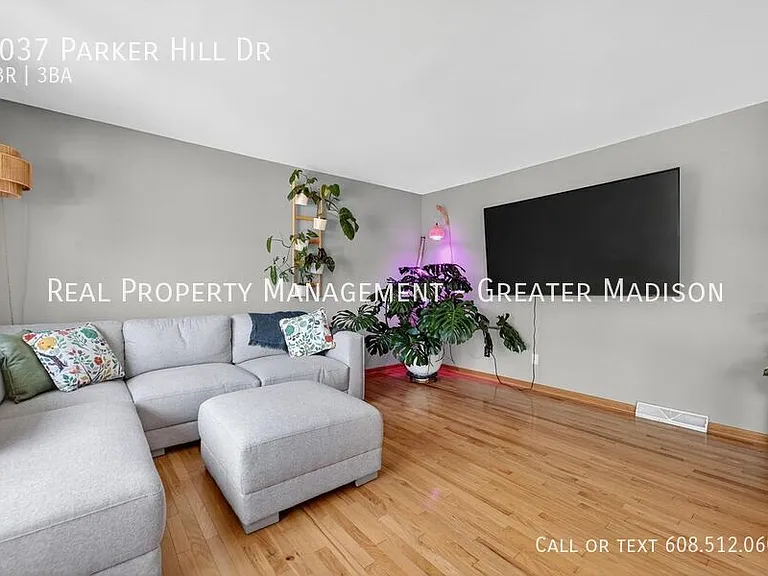 7037 Parker Hill Dr — Photo 3
