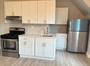 226 N Park St FLOOR 2, East Orange, NJ 07017