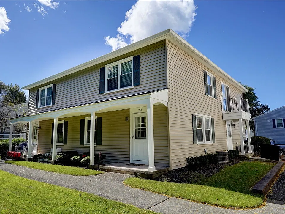22 Falcon Ln E #EAST