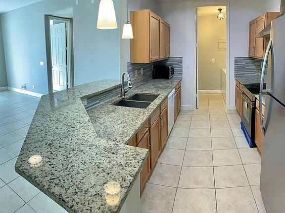 2nd image of 10440 SW Stephanie Way #4203