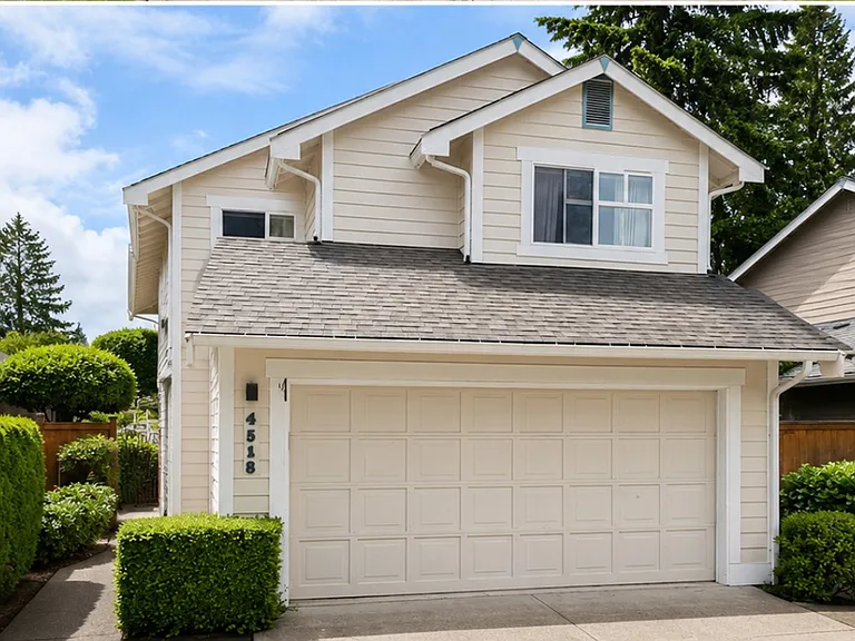 4518 Beckonridge Loop SE — Photo 1