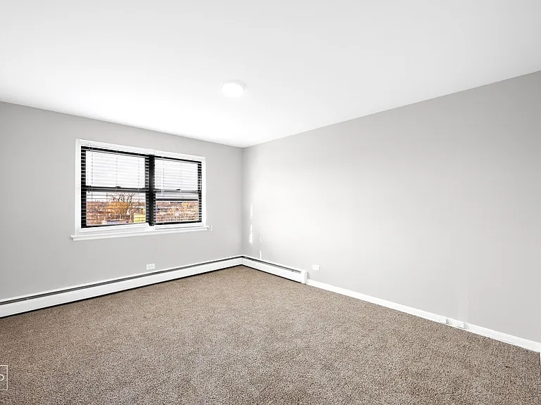 5870 W Lake — Photo 8