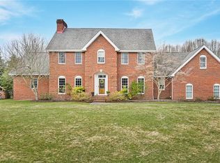 2020 Lynn Ln, Gibsonia, PA