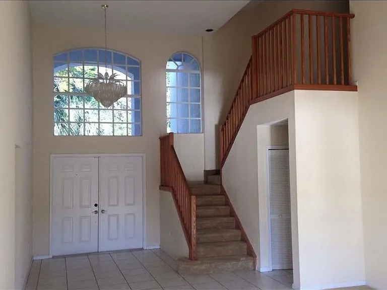 4877 NW 67th Ave — Photo 14