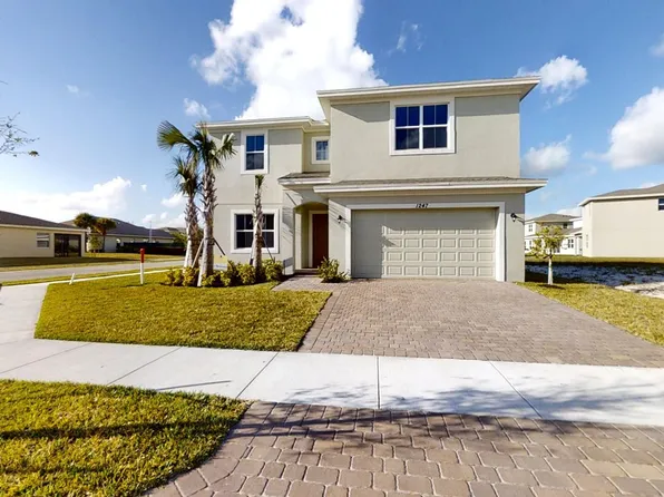 1247 NW Leonardo Cir, Port Saint Lucie, FL 34986