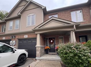 342 Mill St #60, Kitchener, ON N2M 0A4