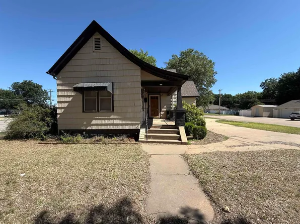 1402 Main St, Woodward, OK 73801