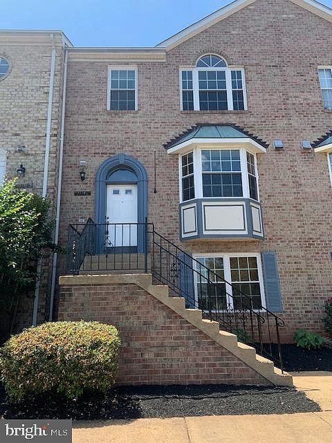 1st image of 21146 Twinridge Sq
