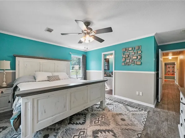 29514 Tanglewood St, Magnolia, TX 77354