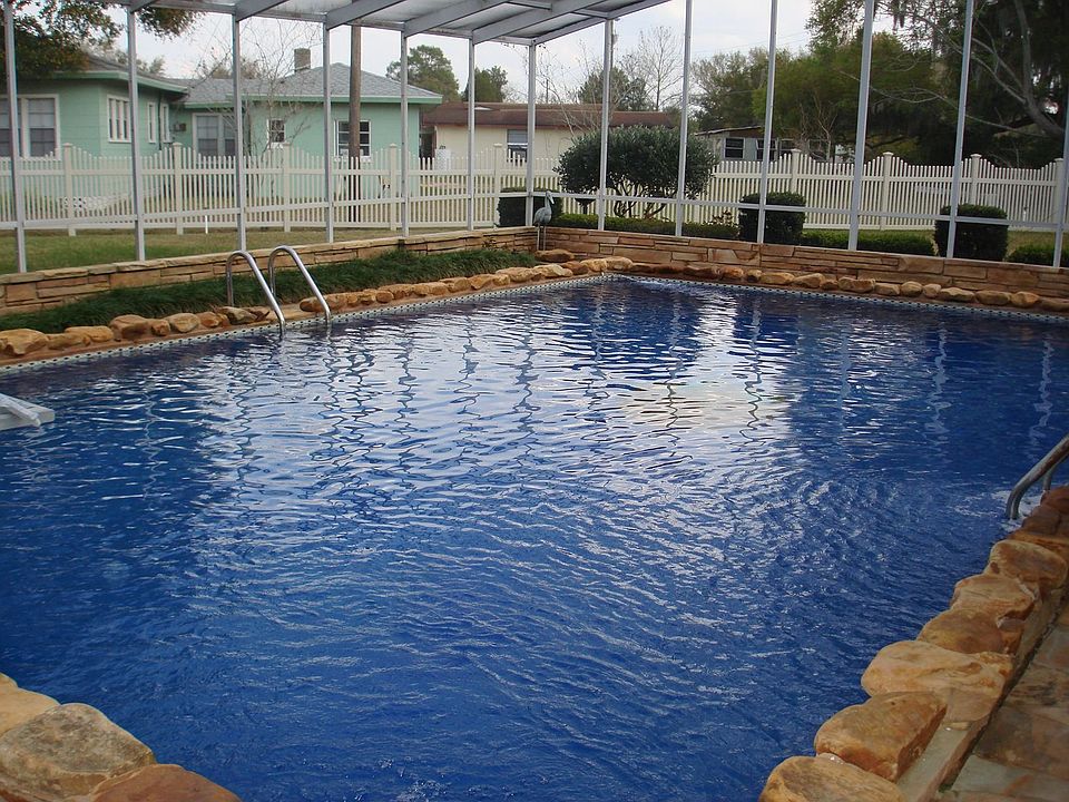 30,000 gallon pool