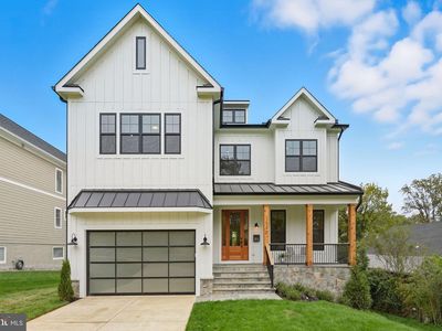 1945 Leonard Rd, Falls Church, VA, 22043