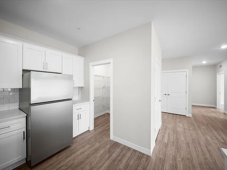 1303 Post Dr NE — Photo 21