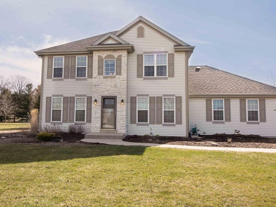 2nd image of 4933 Romans Way